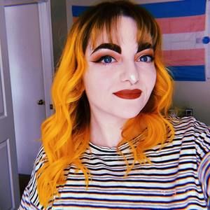 Meet your Posher, Celeste